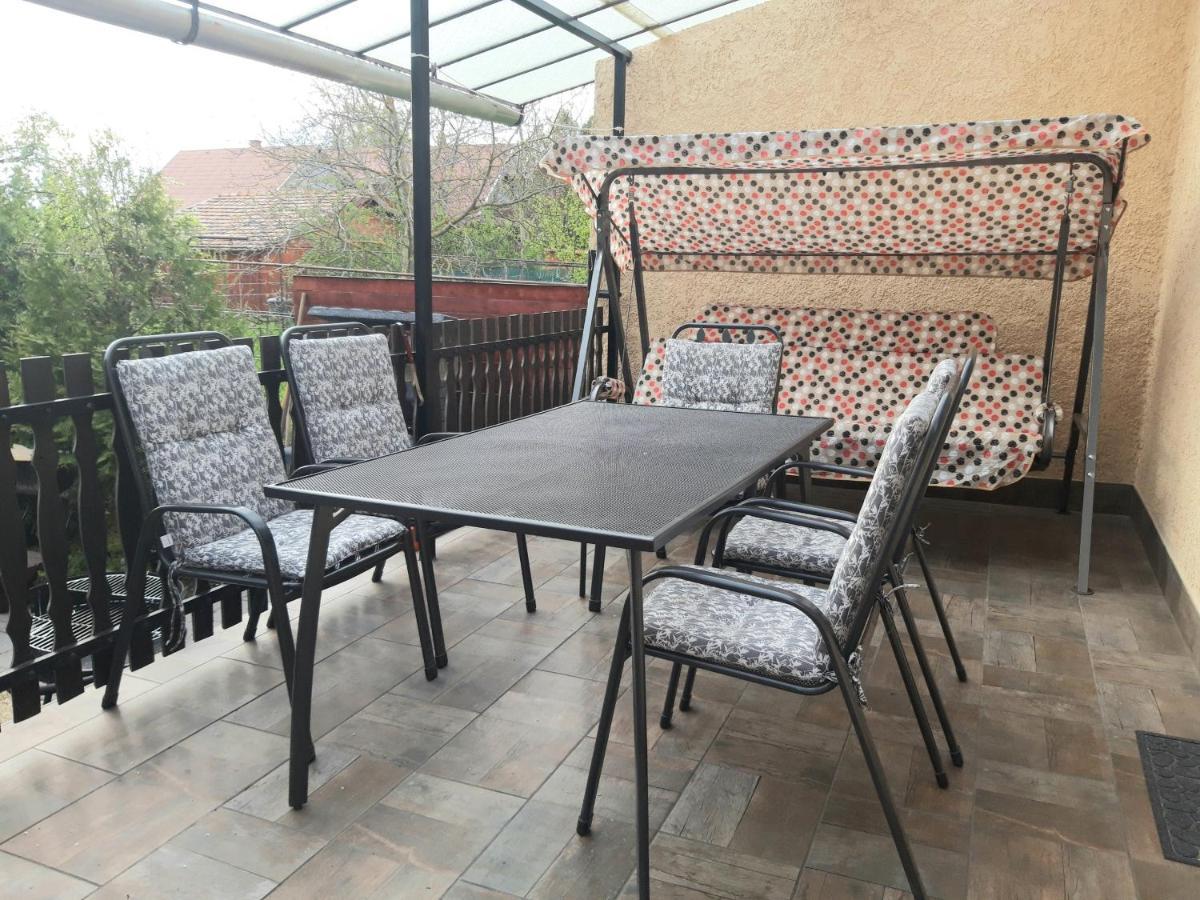 Arany Apartman Zsory Mezőkövesd Extérieur photo